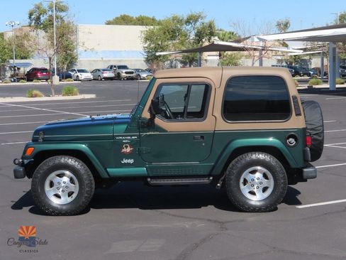 Used 1999 Jeep Wrangler Sahara image 9