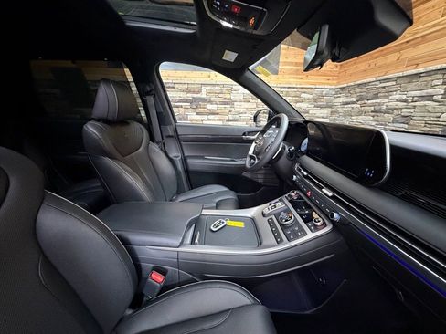 Used 2025 Hyundai Palisade Calligraphy image 14