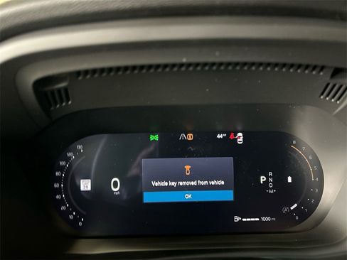 New 2026 Volvo XC60 B5 Plus w/ Protection Package Premier image 15