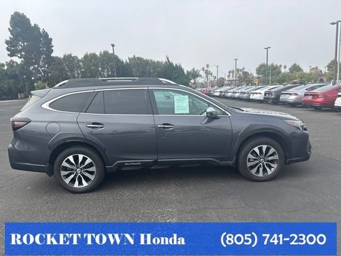 Used 2023 Subaru Outback Touring XT AWD/4WD image 8