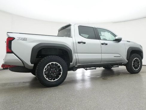 New 2025 Toyota Tacoma TRD Off-Road image 24