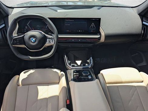 Used 2025 BMW X3 xDrive30i w/ Convenience Package AWD/4WD image 18