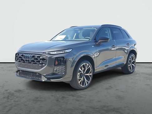 New 2026 Audi Q3 quattro 2.0T image 2