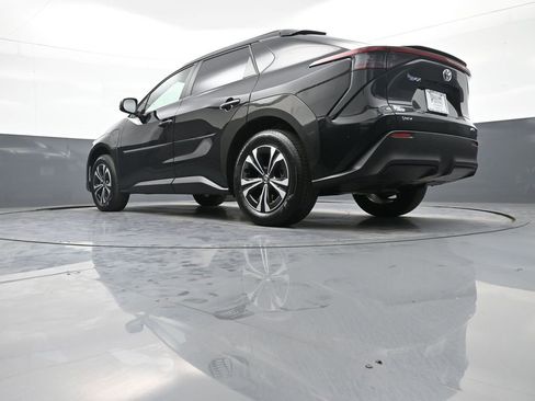 Certified 2024 Toyota bZ4X XLE image 33