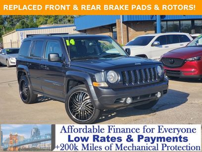 Used 2014 Jeep Patriot Latitude w/ Sun/Sound Group