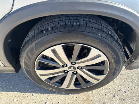 Used 2025 Mitsubishi Outlander Sport SE image 12