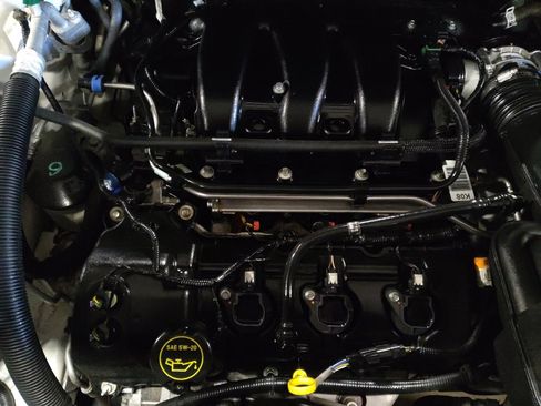 Used 2018 Ford Explorer Limited w/ Equipment Group 301A image 30