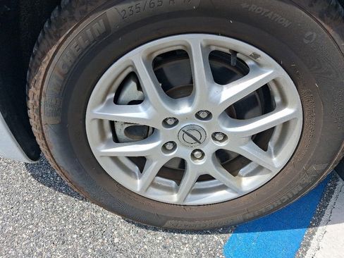 Used 2021 Chrysler Pacifica Touring-L FWD image 14