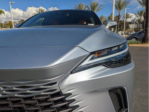 New 2026 Lexus RX 350 image 10