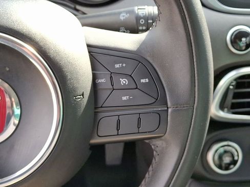 Used 2017 FIAT 500X Trekking image 28