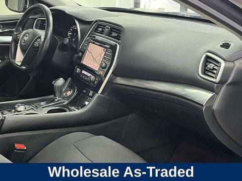 Used 2020 Nissan Maxima 3.5 SV w/ Floor Mat Group FWD image 24