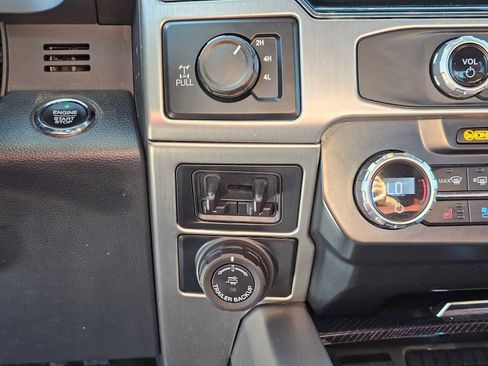 Used 2022 Ford F350 Platinum AWD/4WD image 30