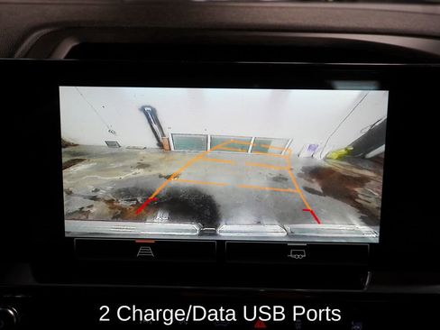 Used 2024 GMC Sierra 1500 SLE image 13