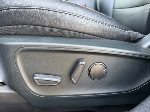 Used 2022 Ford Escape SEL w/ Technology Package image 14