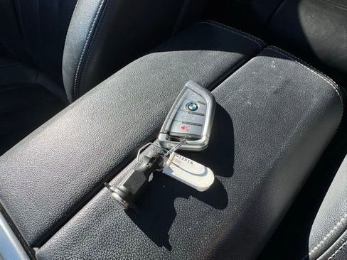 Used 2020 BMW X7 xDrive40i w/ Cold Weather Package image 27