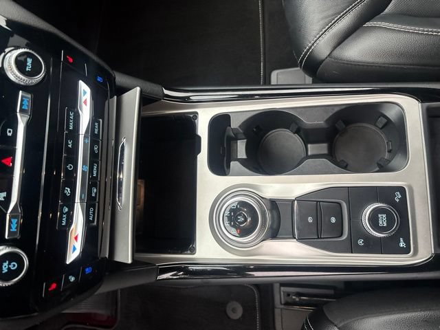 Used 2022 Ford Explorer ST w/ Equipment Group 401A AWD/4WD image 39
