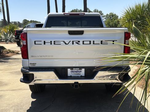 Used 2025 Chevrolet Silverado 1500 LTZ w/ LTZ Convenience Package II AWD/4WD image 10