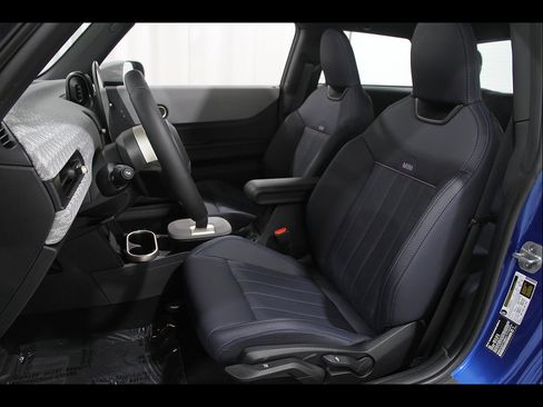 Used 2026 MINI Cooper S FWD image 5