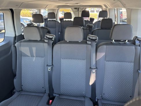 Used 2023 Ford Transit 350 XLT image 21