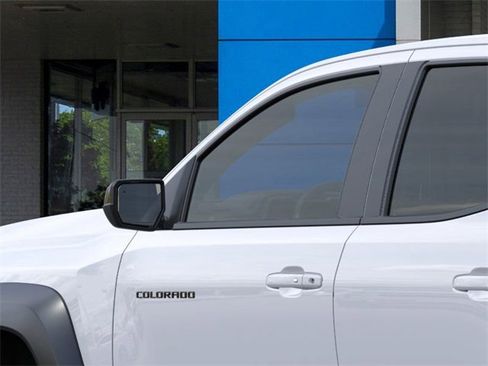 New 2026 Chevrolet Colorado ZR2 w/ ZR2 Bison Edition image 12