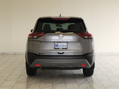 Used 2023 Nissan Rogue SV FWD image 6