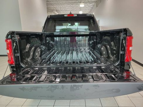 New 2026 RAM 1500 Big Horn AWD/4WD image 8