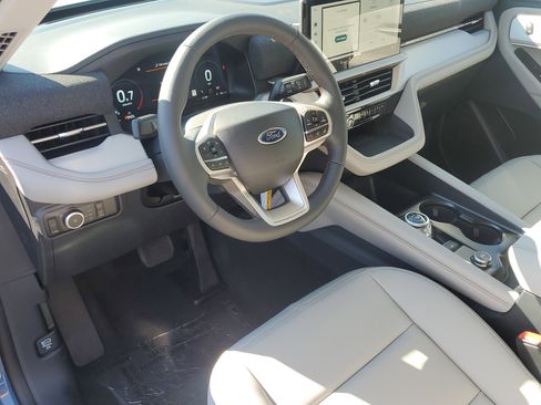 New 2026 Ford Explorer Active w/ Active Comfort Package AWD/4WD image 16
