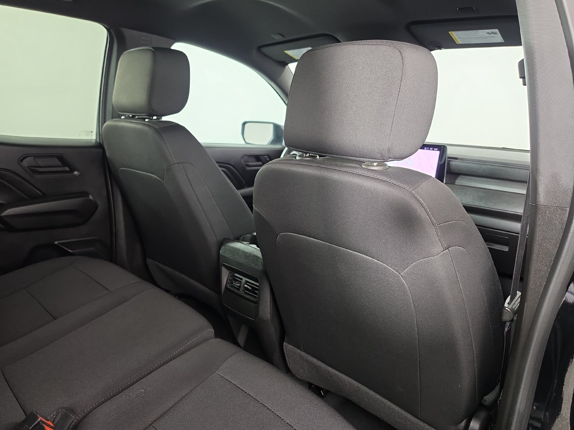 Used 2024 Chevrolet Colorado Trail Boss AWD/4WD image 38