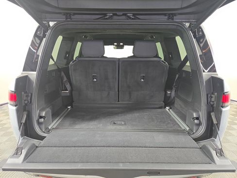Used 2024 Rivian R1S Adventure AWD/4WD image 15