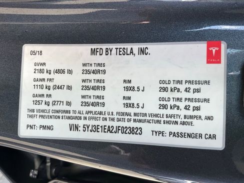Used 2018 Tesla Model 3 Long Range image 23