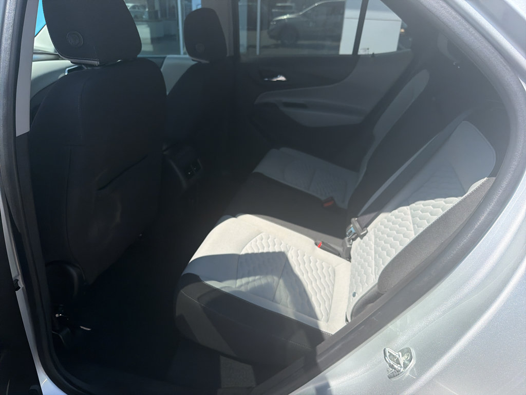 Used 2021 Chevrolet Equinox LS w/ LS Convenience Package FWD image 9