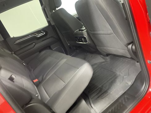 Used 2024 GMC Sierra 1500 Elevation image 21