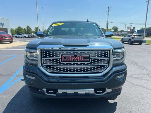 Used 2018 GMC Sierra 1500 Denali w/ Denali Ultimate Package AWD/4WD image 3