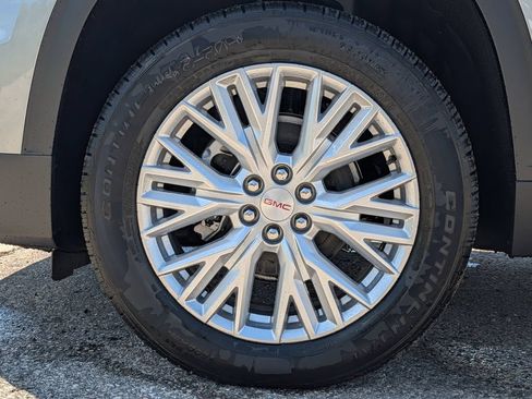 New 2026 GMC Acadia Elevation w/ Elevation Premium Package AWD/4WD image 15