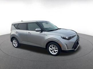 Used 2025 Kia Soul LX w/ LX Technology Package video 2