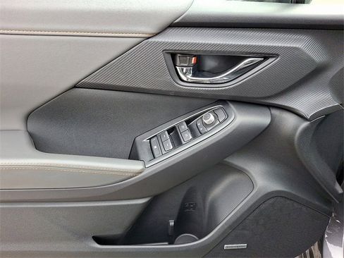 New 2025 Subaru Crosstrek 2.5i Limited image 10