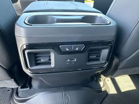 New 2026 GMC Sierra 1500 AT4 w/ AT4 Premium Package AWD/4WD image 22