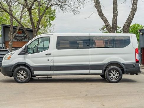 Used 2015 Ford Transit 350 XLT image 3