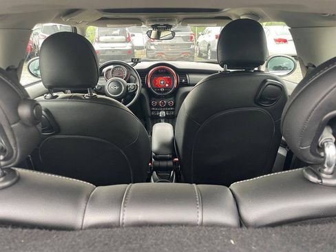 Used 2019 MINI Cooper 2-Door Hardtop FWD image 26
