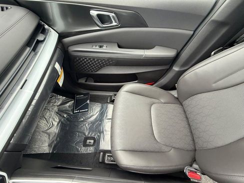 New 2026 Kia Carnival SX FWD image 24