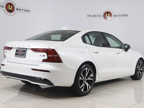 Used 2024 Volvo S60 B5 Plus AWD/4WD image 3