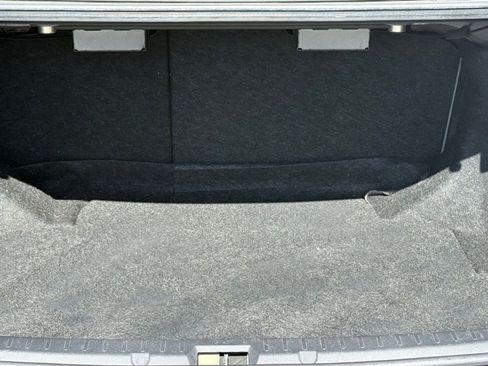 Used 2012 Toyota Corolla LE image 28