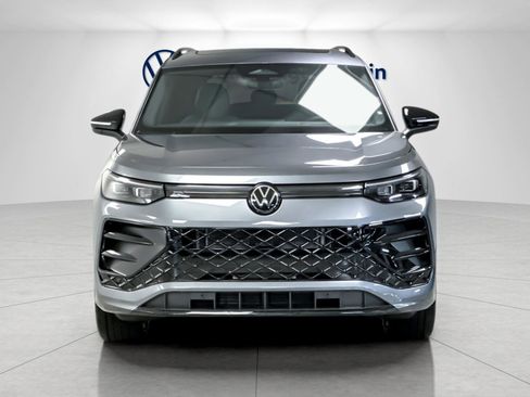 New 2026 Volkswagen Tiguan SE R-Line AWD/4WD image 8