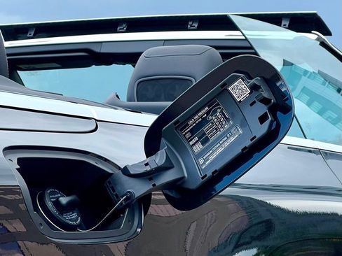 Certified 2023 Mercedes-Benz E 450 4MATIC Cabriolet image 15