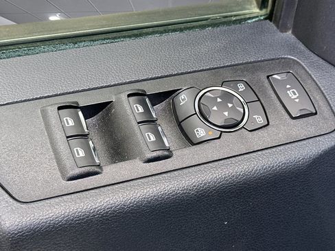 Used 2022 Ford F250 Lariat w/ Chrome Package AWD/4WD image 12