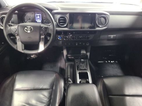 Used 2018 Toyota Tacoma TRD Pro AWD/4WD image 22