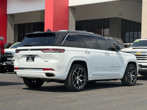 Used 2022 Jeep Grand Cherokee Summit AWD/4WD image 47