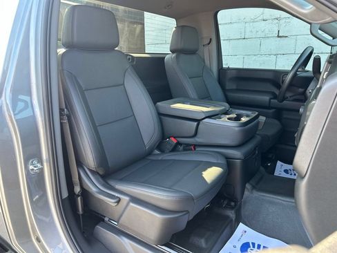 Used 2025 Chevrolet Silverado 2500 W/T AWD/4WD image 36