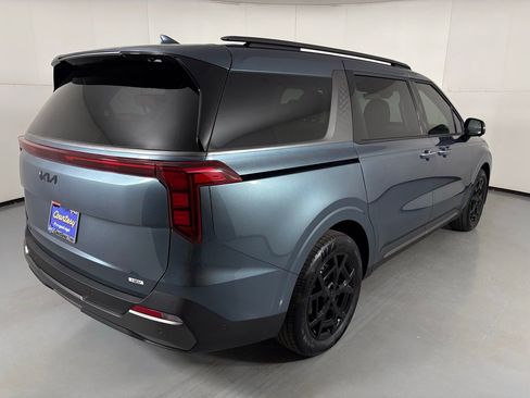 New 2026 Kia Carnival SX image 8