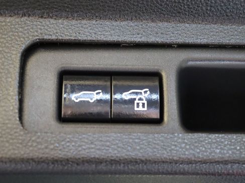 Used 2024 Toyota Sequoia Capstone image 59